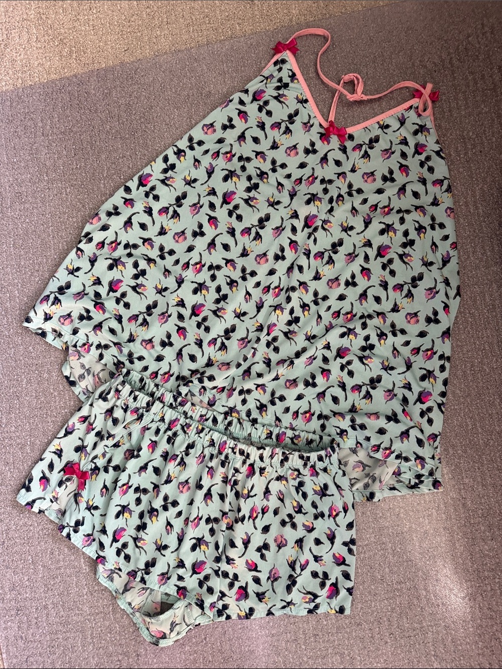 Betsy Johnson 2 pc PJ Set Womens M shorts & long Tank blue pink floral rose bud